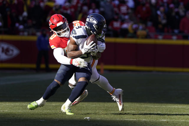 Seahawks' freefall continues with road loss to Chiefs