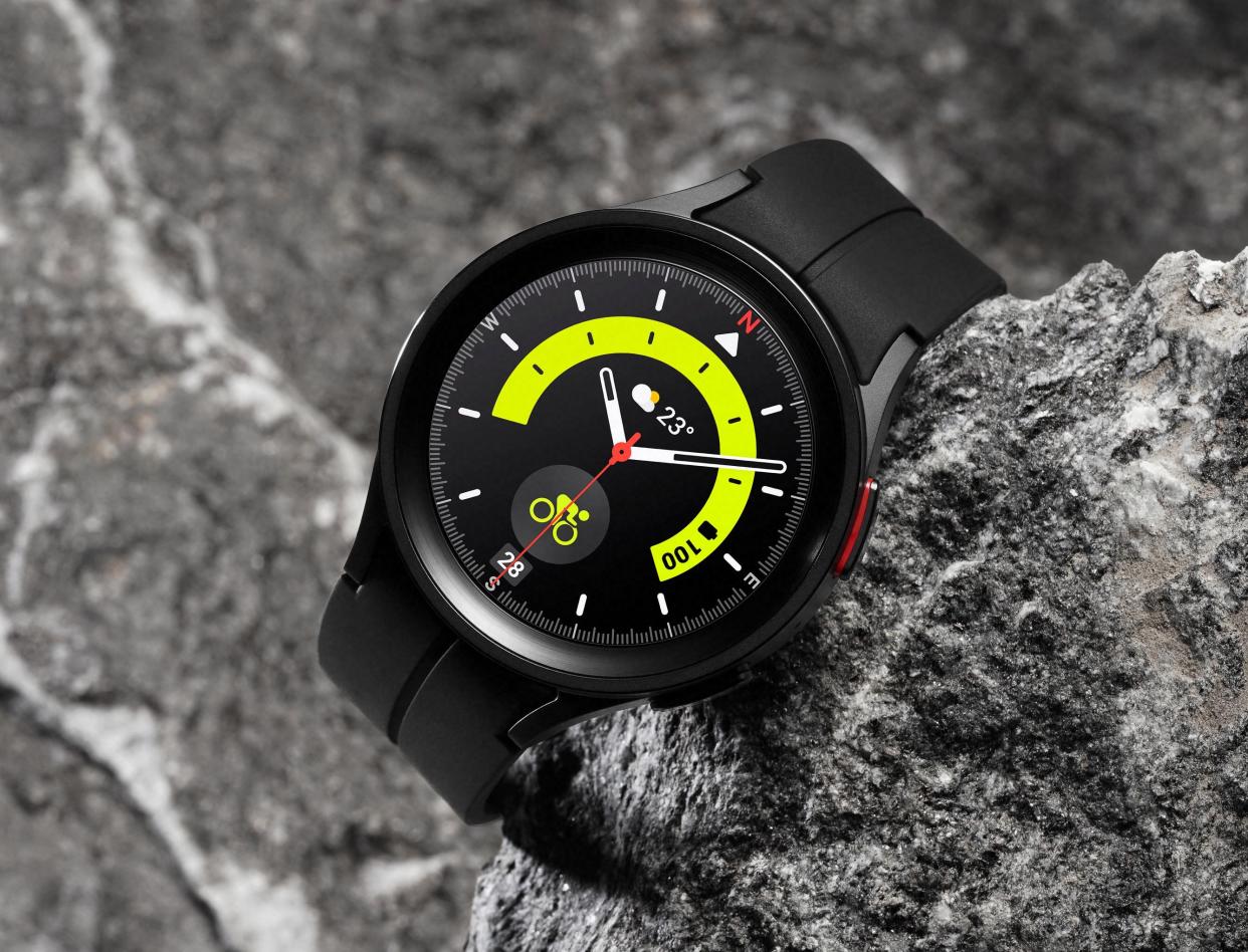The Galaxy Watch5 Pro gets a larger display and more durable casing. (Image: Samsung)