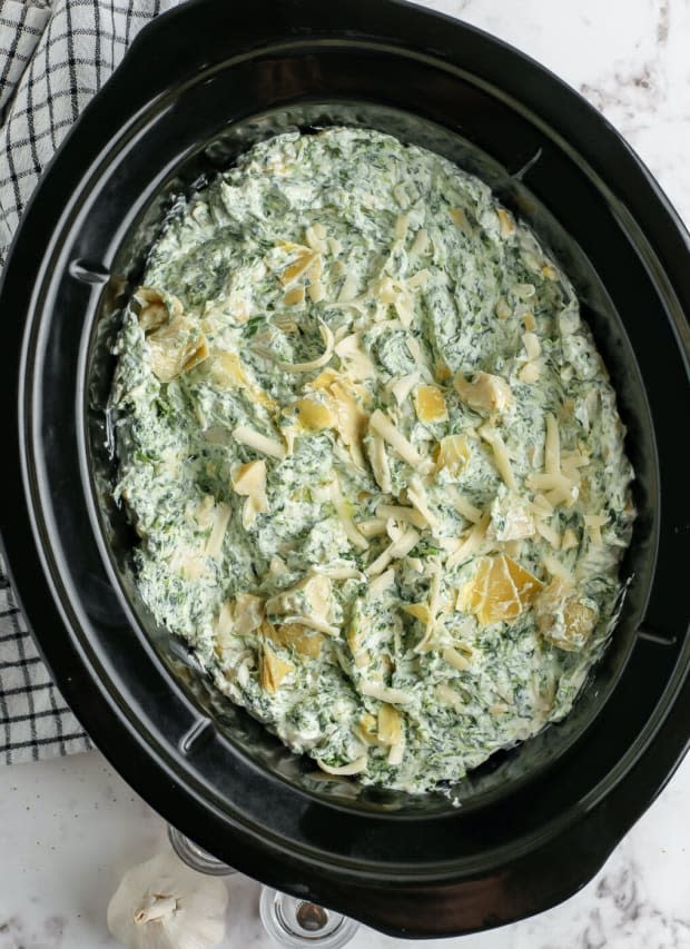 <p><a href="https://www.spendwithpennies.com/crockpot-spinach-artichoke-dip/" rel="nofollow noopener" target="_blank" data-ylk="slk:Spend With Pennies;elm:context_link;itc:0;sec:content-canvas" class="link ">Spend With Pennies</a></p>