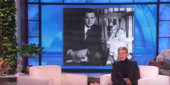 Ellen&nbsp;DeGeneres paid a tribute to her late father on her show this Thursday. (Photo: The Ellen Show / YouTube)