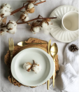 <p>Cotton is a great fall tablescape accessory as shown by <a href="https://www.instagram.com/loftandtable/" rel="nofollow noopener" target="_blank" data-ylk="slk:Loft and Table;elm:context_link;itc:0;sec:content-canvas" class="link ">Loft and Table</a>; it also makes a beautiful statement in a vase as a main centerpiece. </p>