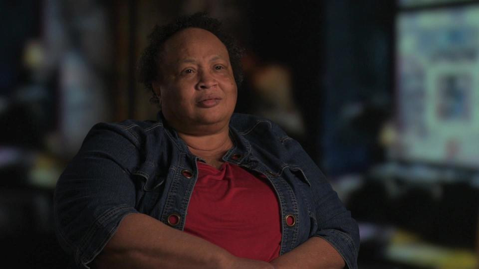 Diane Prater, the lone surviving juror from Vincent Simmons' trial and the only African American on the jury, says she never believed Vincent Simmons was guilty. / Credit: CBS News