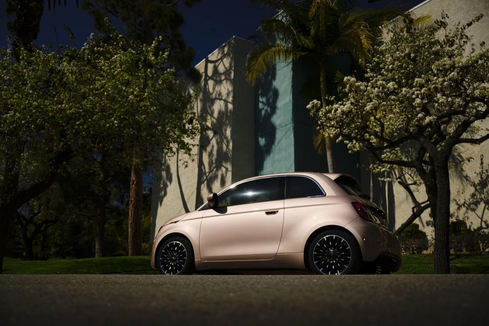 2024 fiat 500e