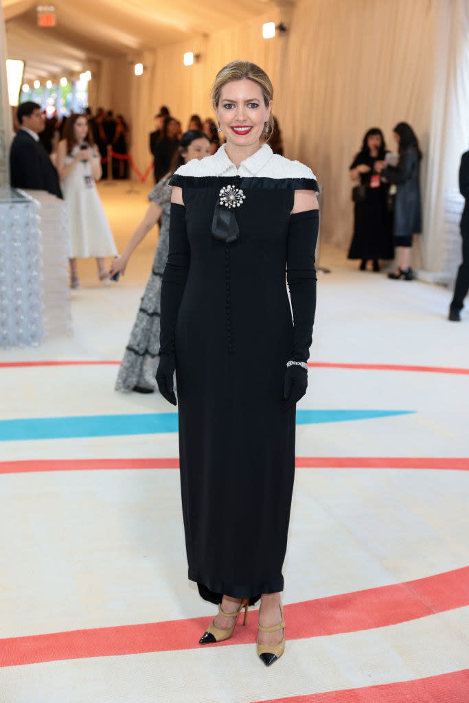 Eaddy Kiernan Bunzel attends the Met Gala in black and white