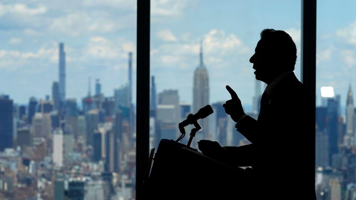 New Yorks Gouverneur Andrew Cuomo spricht über die Aufhebung der Corona-Einschränkungen.