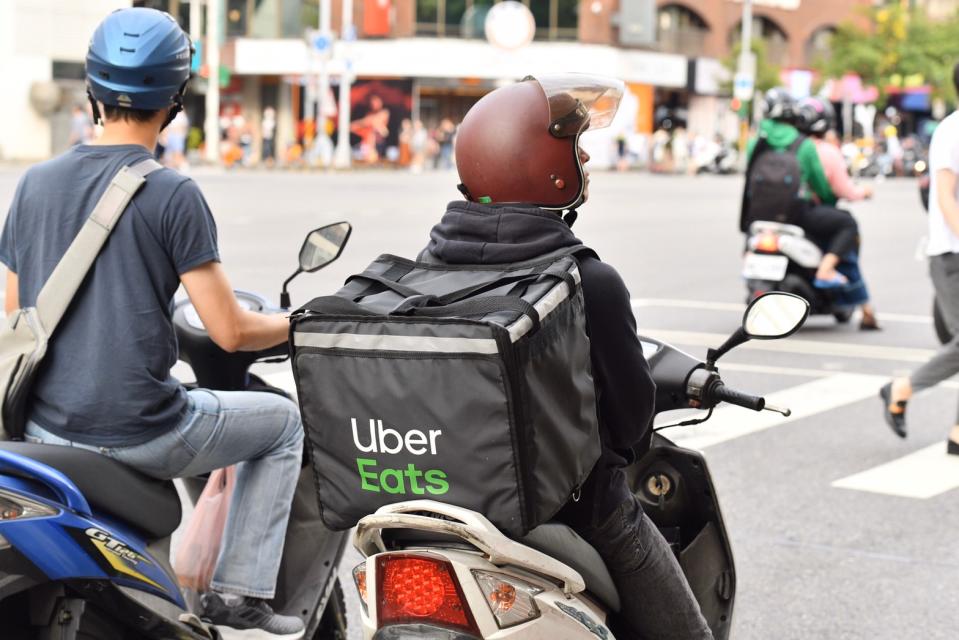 近年來外送平台崛起，Uber Eats、Foodpanda等，不少人看中商機