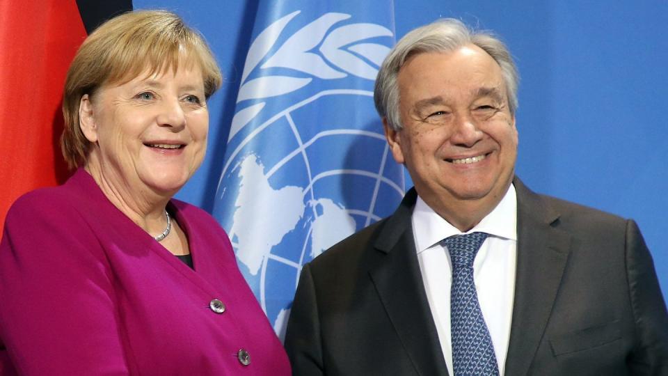 Angela Merkel (CDU) hat ein Jobangebot von UN-Generalsekretär António Guterres bekommen. (Bild: dpa)