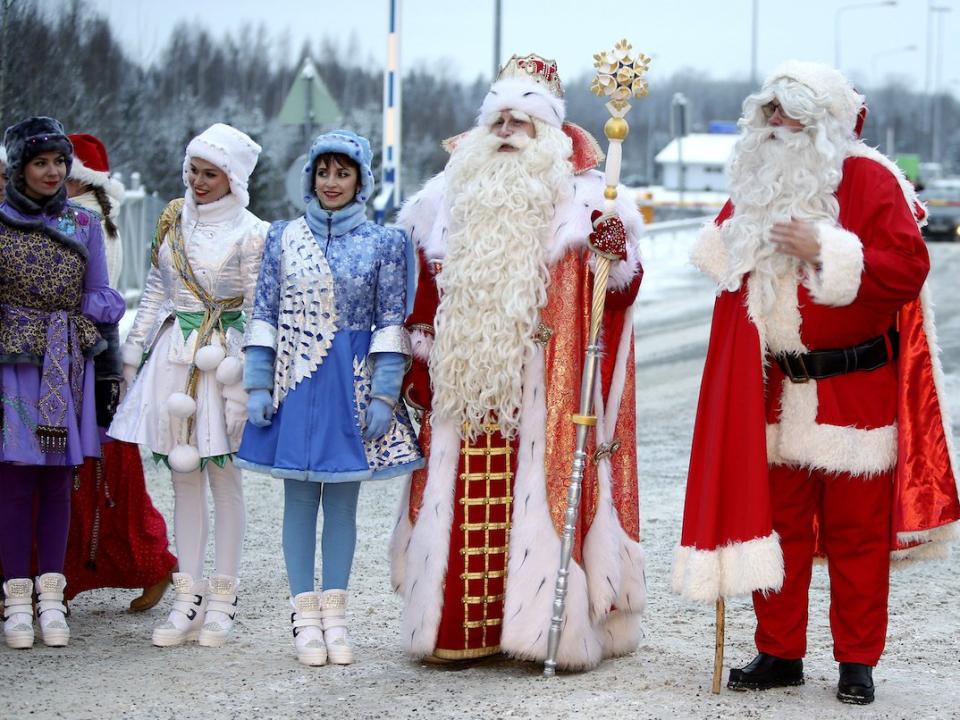 russia finland border christmas