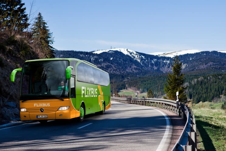 Mit dem Fernbus durch die Alpen: Flixbus verbindet inzwischen 22 Länder Europas. (Foto: © Flixbus)