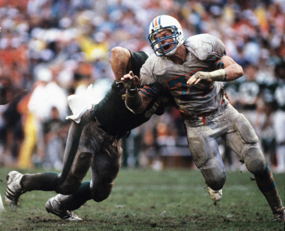 A. J. Duhe tries to rush the quarterback during the 1982 AFC championship game against the New York Jets. (Photo by Ronald C. Modra/Getty Images)