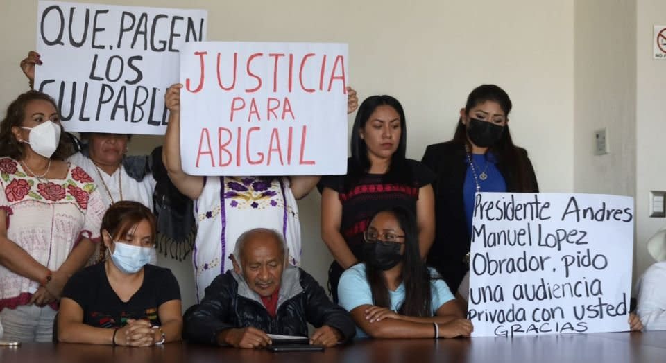 #JusticiaparaAbigail: video muestra a policías de Oaxaca golpeando a la joven, antes de ser asesinada