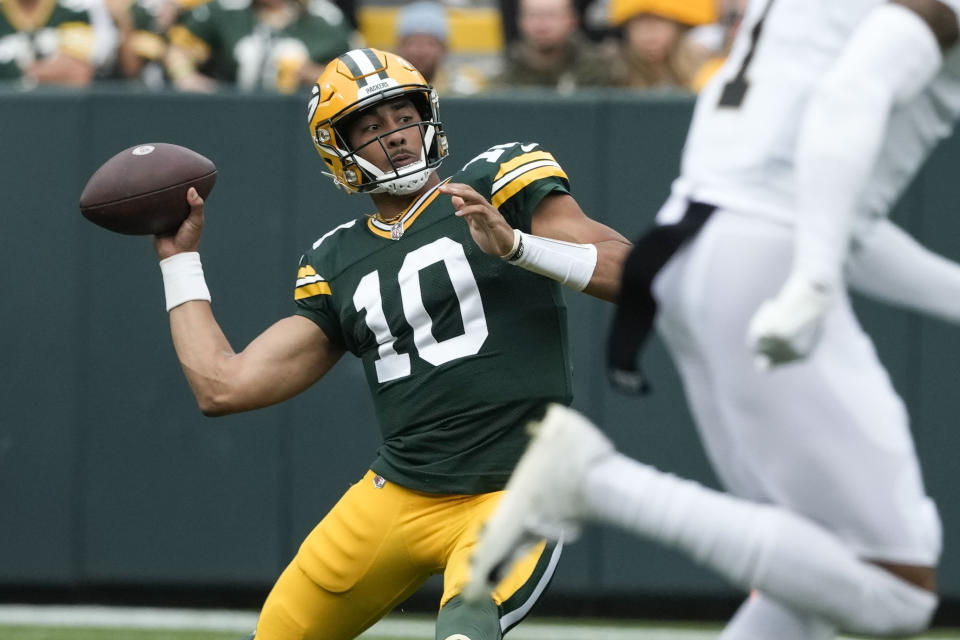 Jordan Love's Lambeau field starting debut was a rousing success. (AP/Morry Gash)