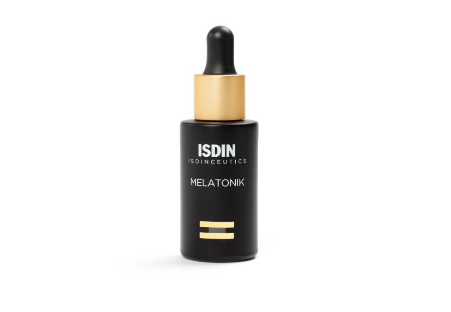 Another favorite of Robinson&rsquo;s is Isdinceutics Melatonik 3-in-1 Night Serum, a vitamin C and bakuchiol-based serum that helps reduce fine lines and pigmentation and improve texture. &lt;br&gt;&lt;br&gt;<strong>Find it for $160 on </strong><a href="https://www.isdin.com/us/3-in-1-night-serum-isdinceutics_melatonik.html"><strong>Isdin</strong></a><strong>.</strong>