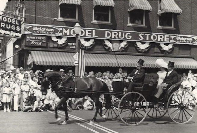 Model Drug Store c1960s