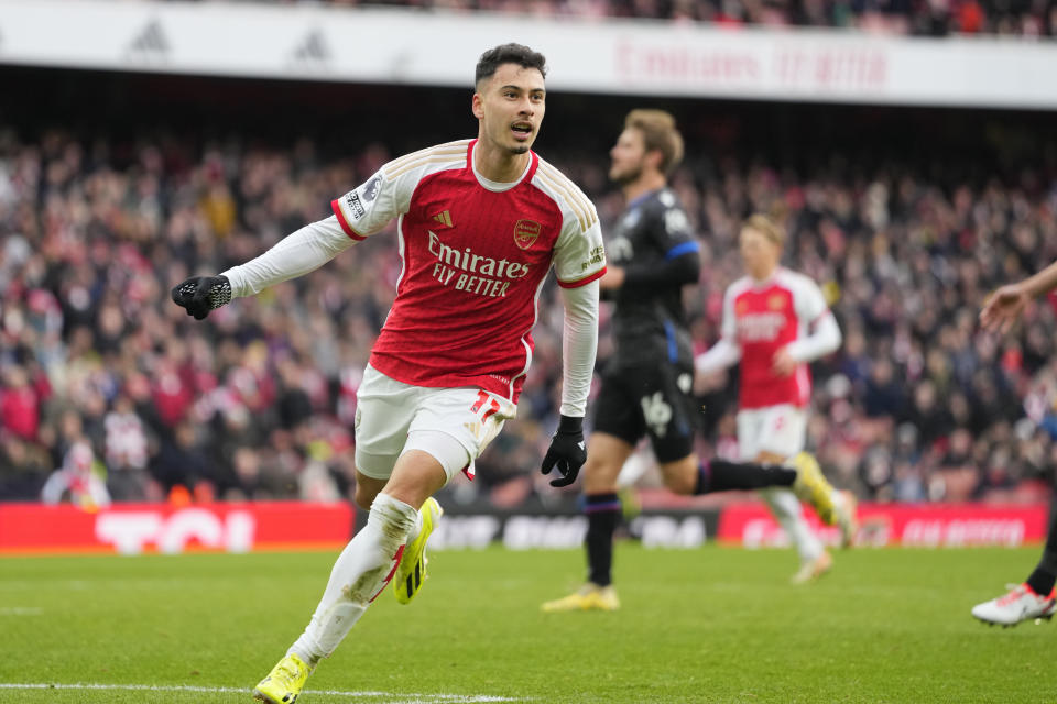 Arsenal's Gabriel Martinelli celebrates after scoring his side's fourth goal during the English Premier League soccer match between Arsenal and Crystal Palace at Emirates Stadium in London, Saturday, Jan. 20, 2024. (AP Photo/Kirsty Wigglesworth)