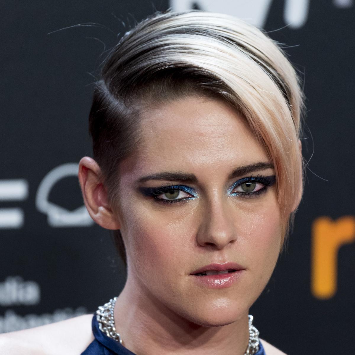 Kristen Stewart Showcases 16 Different Ways to Wear a Short Haircut