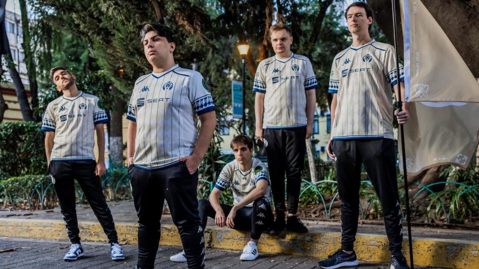 Two members of MAD Lions tested positive for COVID-19 and had to play in isolation, while the other three played onstage. (Photo: Riot Games)