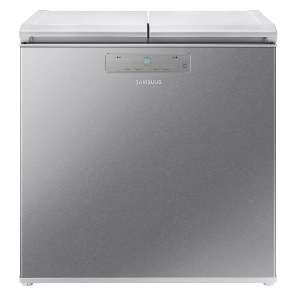 6) 7.6-Cubic-Foot Frost-Free Defrost Chest Freezer