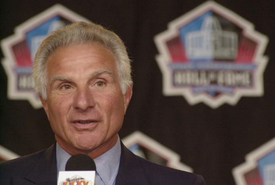 Dolphins Hall of Fame linebacker Nick Buoniconti.