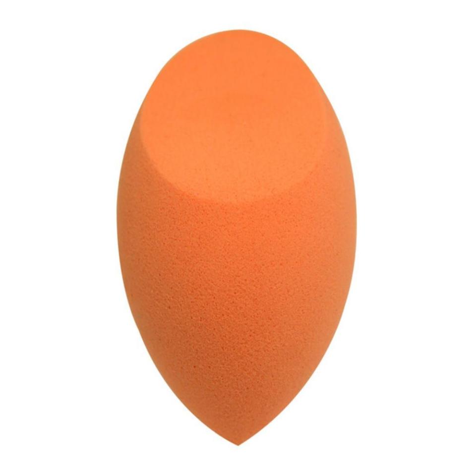 2) Real Techniques Miracle Complexion Sponge