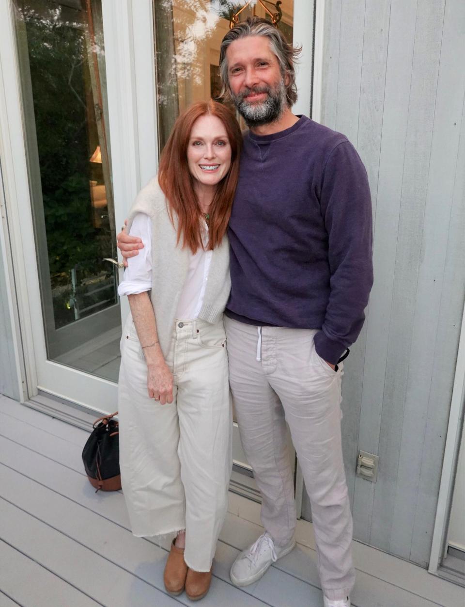 <p>Julianne Moore and husband Bart Freundlich are all smiles at a special screening of her upcoming film <em>The Glorias</em> at a private residence in the Hamptons on Sunday.</p>