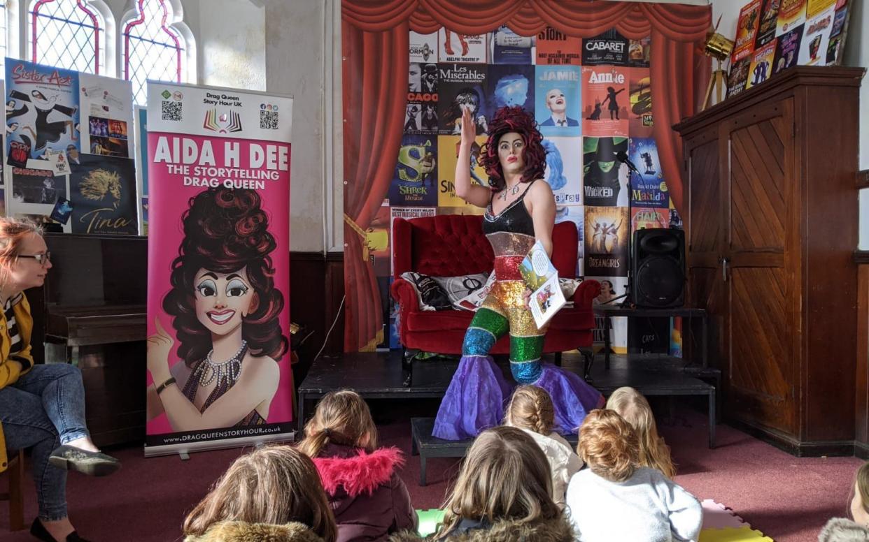 The Drag Queen Story Hour UK in Reading was interrupted by protesters - Drag Queen Story Hour UK