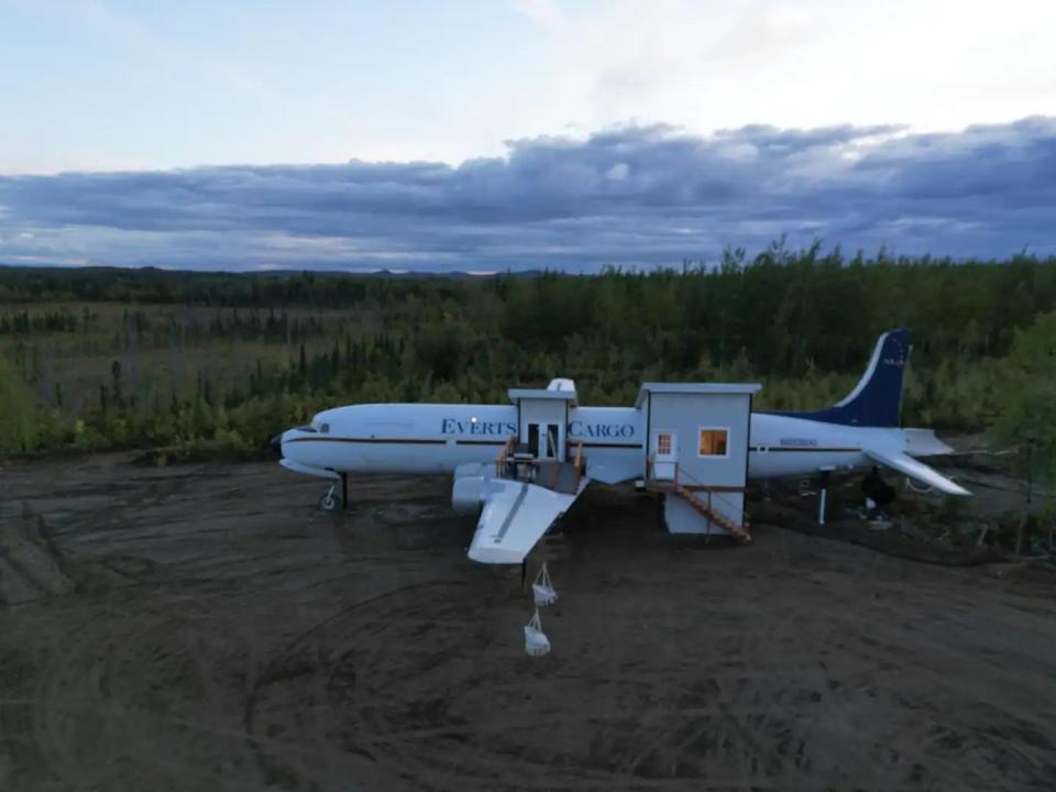 The exterior of Kotwicki's airplane conversion.