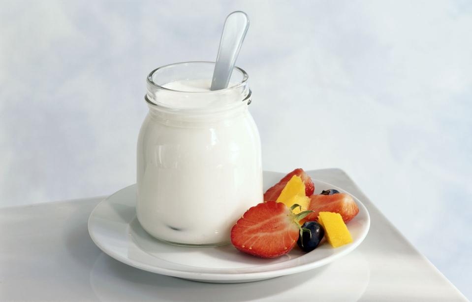Greek yogurt-dipped berries