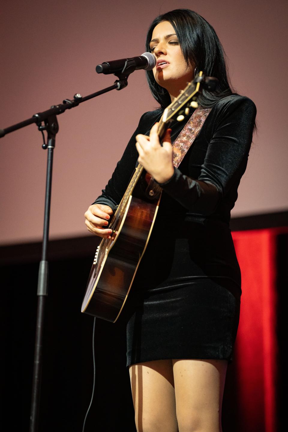 Maddie Poppe performs during Gov. Kim Reynolds' inauguration ceremony in Des Moines, Jan. 13, 2023.