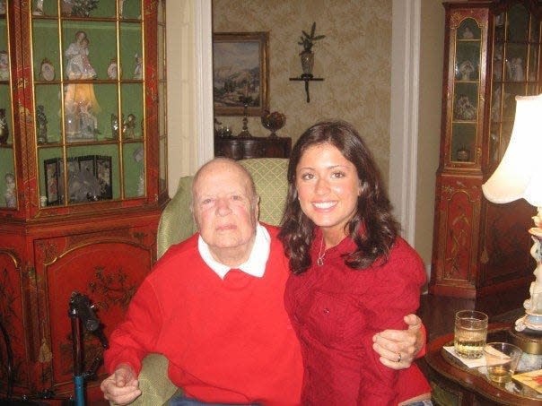 CNN reporter Chloe Melas with her grandfather, Frank Murphy, whose story will be told in the Apple TV+ series "Masters of the Air."