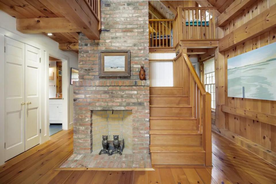 staircase in hamptons airbnb home