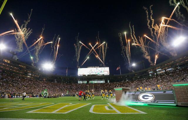 Bears Matchup Flashback: Lousy Loss at Lambeau on Sunday Night Football -  On Tap Sports Net