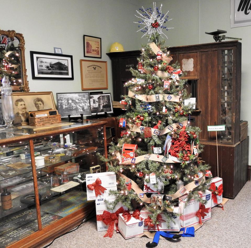 An entry from the Warsaw Post Office for the Festival of Trees at the Walhonding Valley Historical Society and Museum in Warsaw.