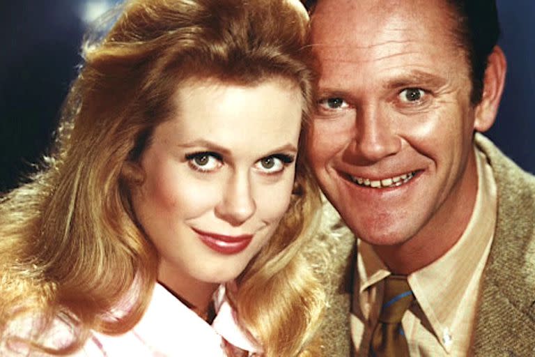 Elizabeth Montgomery y Dick York interpretaron a un matrimonio en esta serie llena de magia y fantasía 