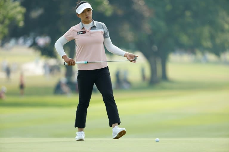 Amy Yang de Corea del Sur disparó un par 67 de cinco bajo par para tomar una ventaja de un golpe después de la tercera ronda del LPGA Meijer Classic (David Berding)