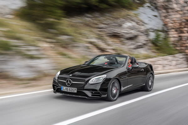 節能重於性能，MERCEDES-AMG SLC 43靈巧現身