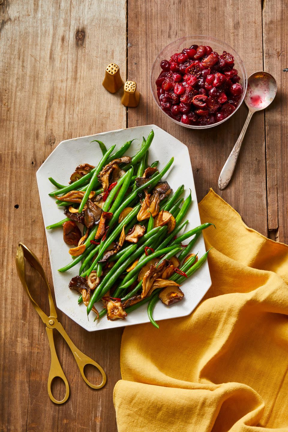 Mushroom and Chile-Garlic Green Beans