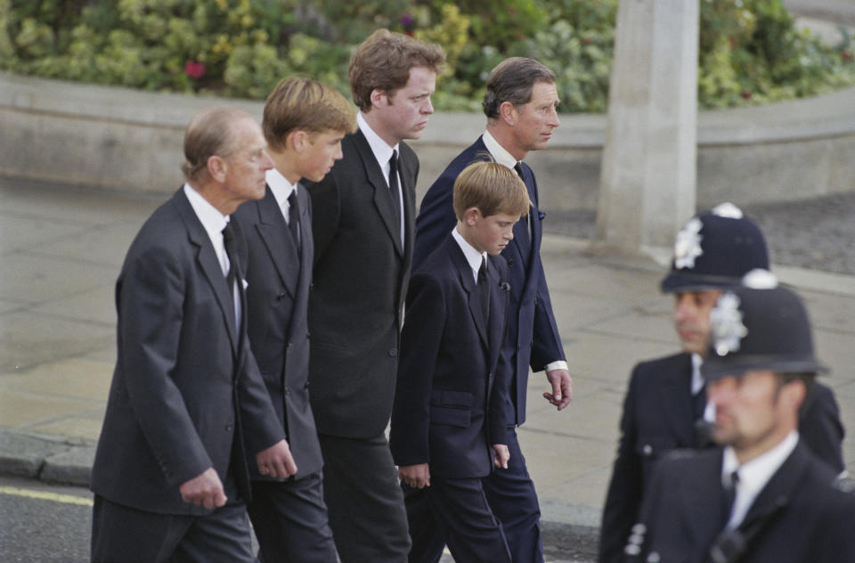 British Royals Prince Philip, Duke of Edinburgh, Prince William, Charles Spencer, 9th Earl Spencer, Prince Harry, and Prince Charles, Prince of Wales, attending the funeral service for Diana, Princess of Wales (1961-1997) at Westminster Abbey, London, England, 6th September 1997. (Photo by Princess Diana Archive/Hulton Archive/Getty Images)