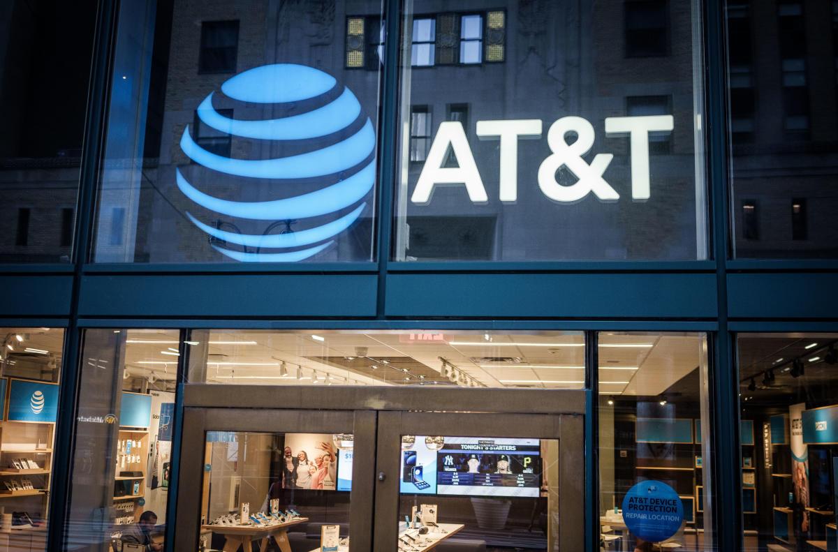 AT&T قیمت طرح های نامحدود خود را اندکی افزایش می دهد