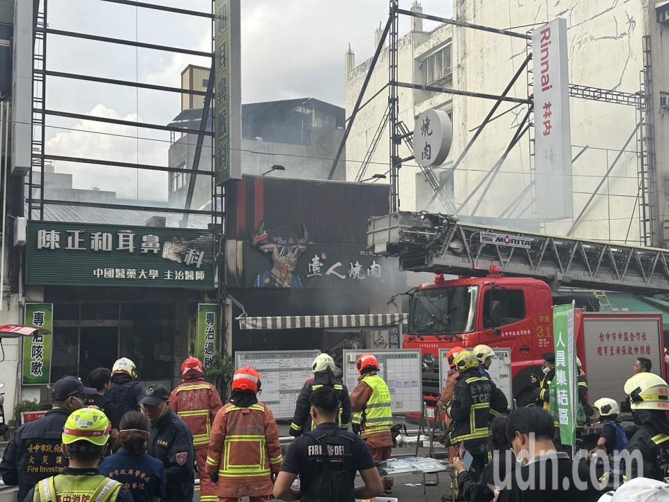 台中市西區向上路燒肉店火警釀員工1死1傷，2人都是中山醫學大學學生，利用假日打工卻發生意外。記者曾健祐／攝影