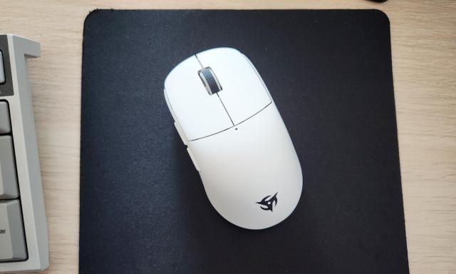 Ninjutso Sora Wireless Gaming Mouse