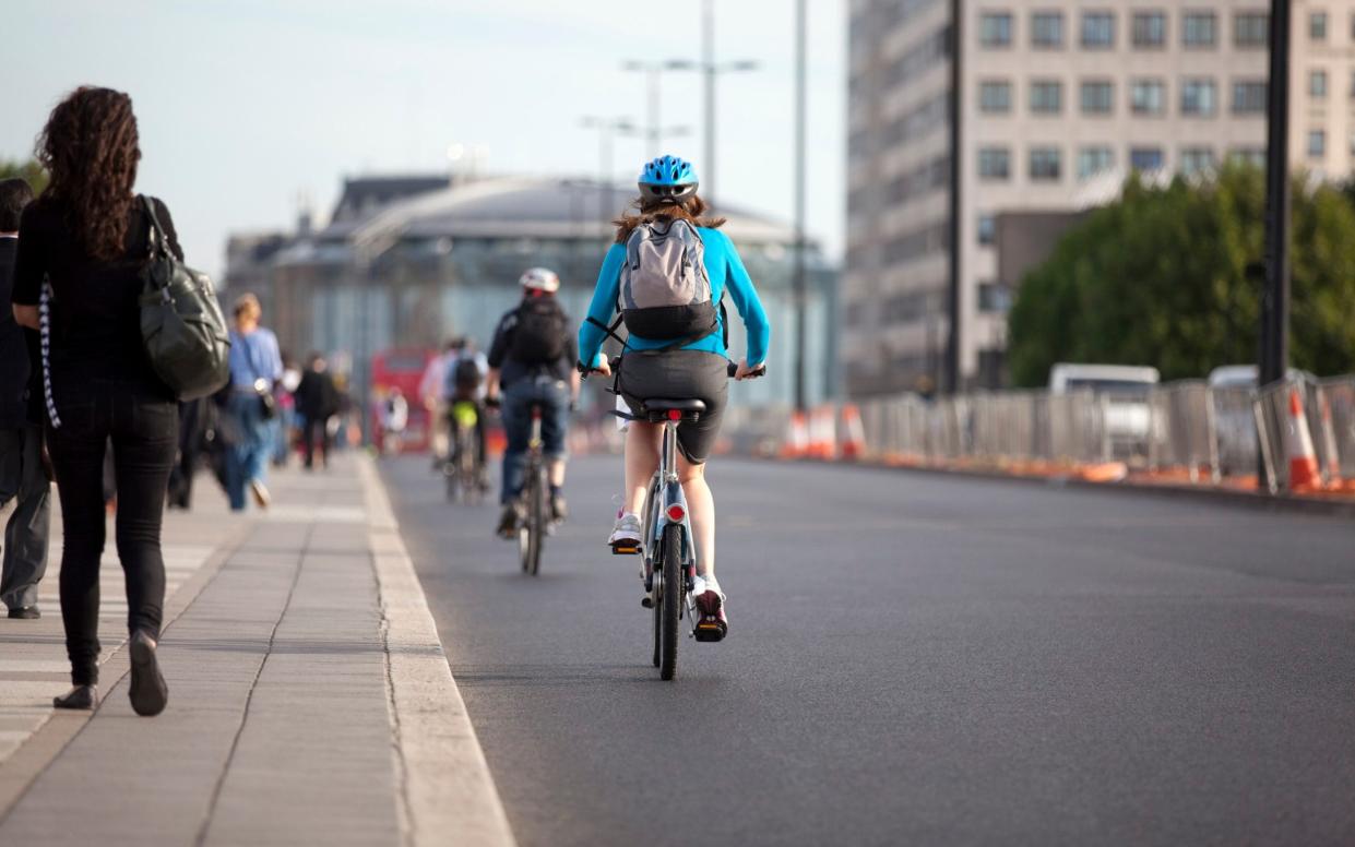 Commuters on foot and cycling