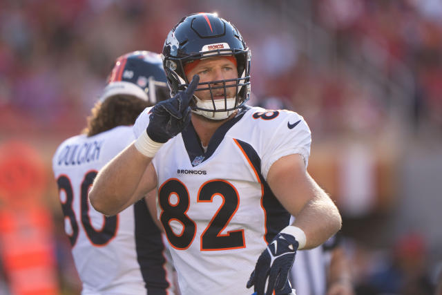 Denver Broncos add Tyler Lancaster, bring back Cam Fleming