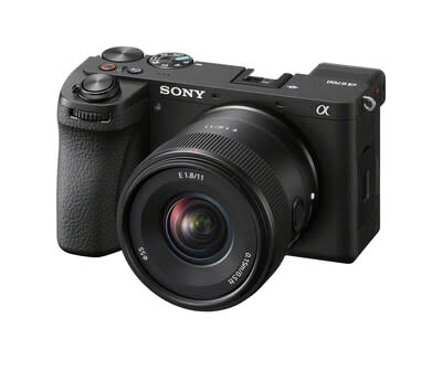 News Sony Electronics Releases Next-generation APS-C Mirrorless