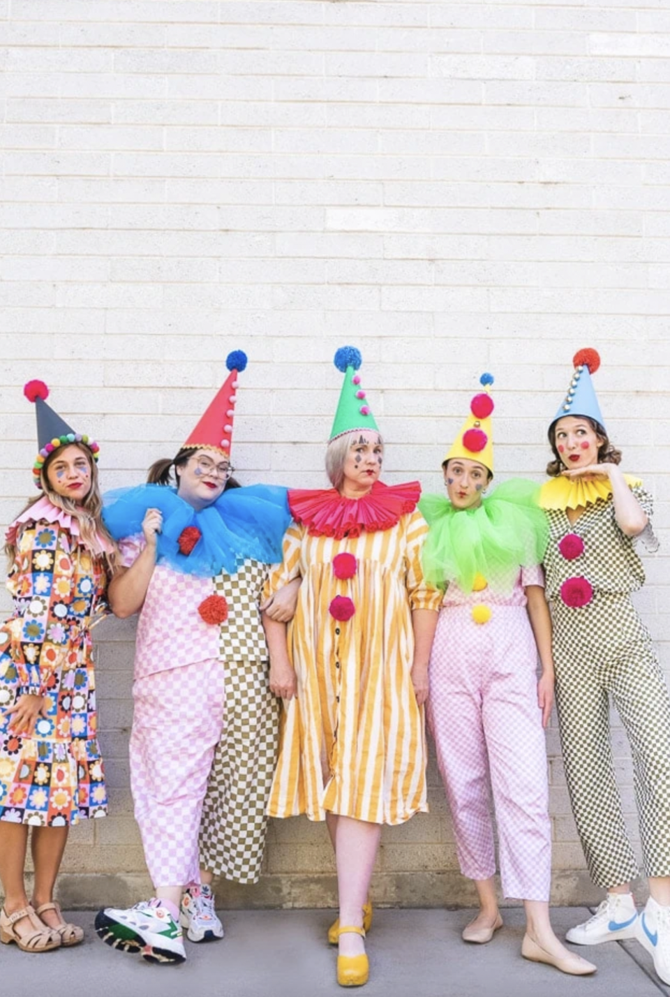 vintage clowns family halloween costume