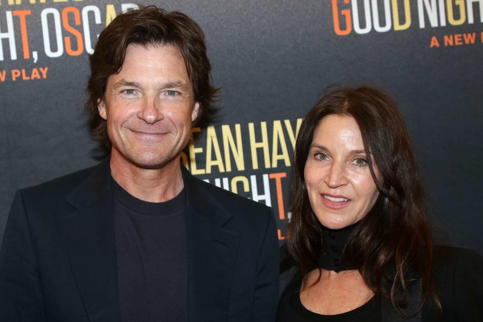 <p>Bruce Glikas/WireImage</p> Jason Bateman and Amanda Anka on April 24, 2023