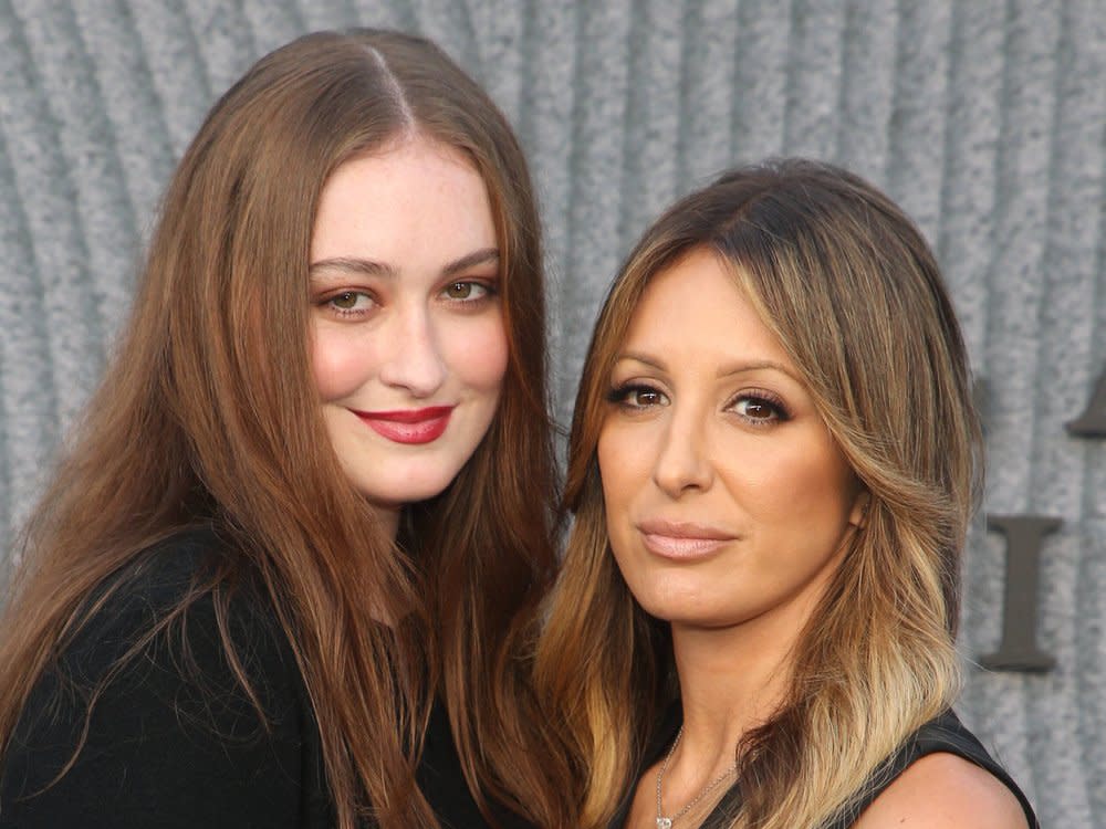 Karsen Liotta und Jacy Nittolo bei der Premiere der Apple-TV+-Serie "Black Bird" am Mittwoch in Los Angeles. (Bild: imago/MediaPunch)