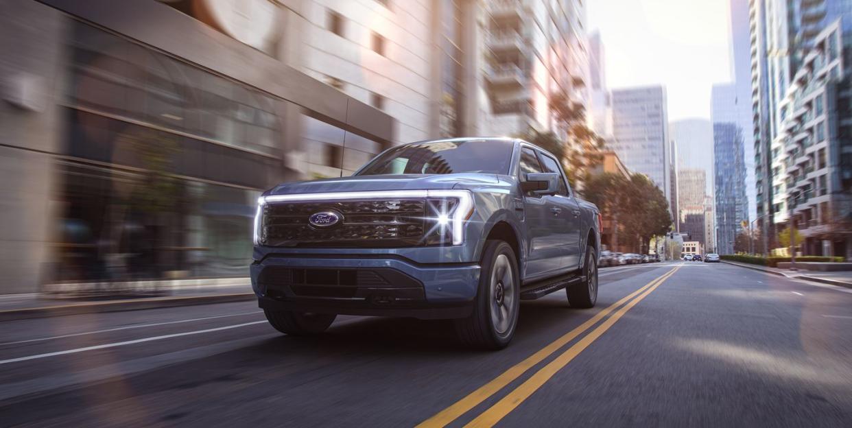 2022 ford f150 lightning