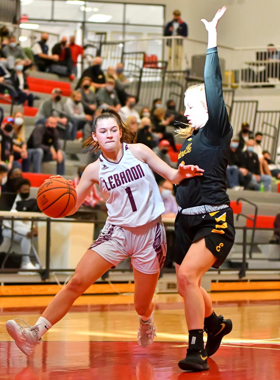 Lebanon's Maddie Mueller (1) is dishing out five assists per game. Her sister Jordan has gotten in on the action, averaging 3.4 assists per game.