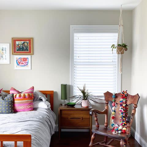 10 Small Guest Room Ideas